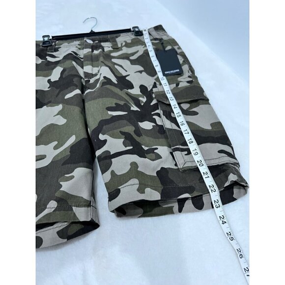 New TRUE RELIGION Size 33 Horseshoe Cargo Shorts with Pockets Dusty Camo - Picture 6 of 12
